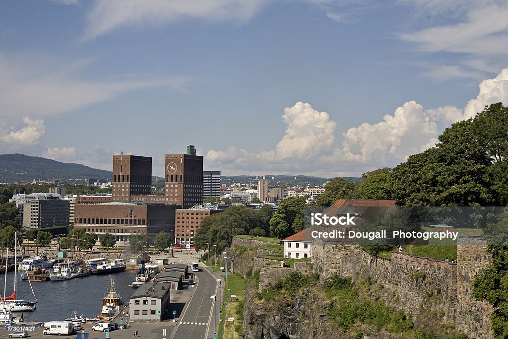 Porto di Oslo e City Hall - Foto stock royalty-free di Ambientazione esterna