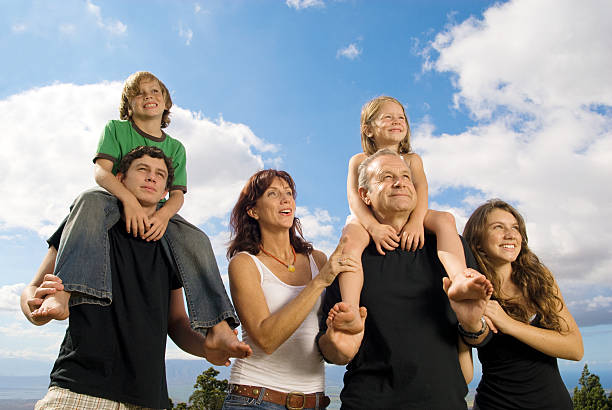 istock Family Outdoor 173017808