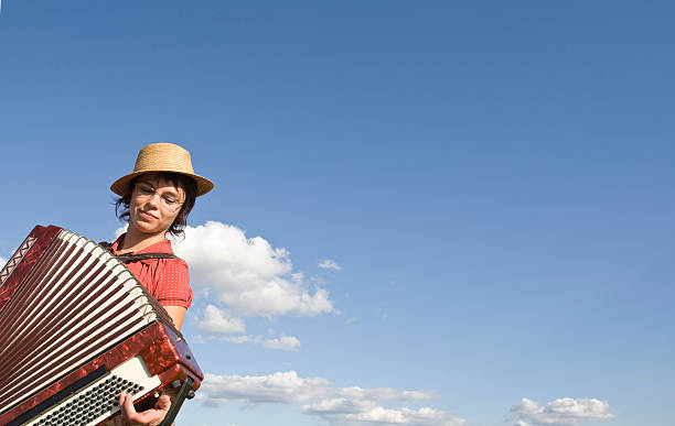 istock Accordion girl with copy space 173021108