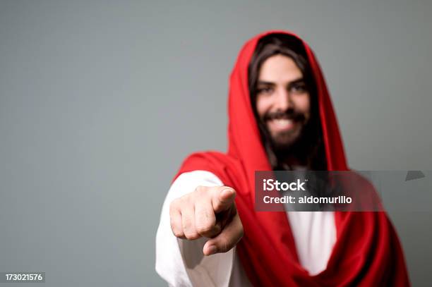 Foto de Apontando e mais fotos de stock de Apontar - Sinal Manual - Apontar - Sinal Manual, Jesus Cristo, Acordo