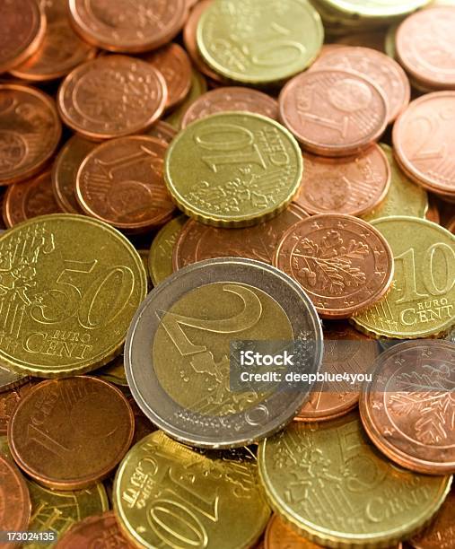 Euromünzen Stockfoto und mehr Bilder von 10-Cent-Stück - 10-Cent-Stück, Amerikanische Geldmünze, Bankgeschäft