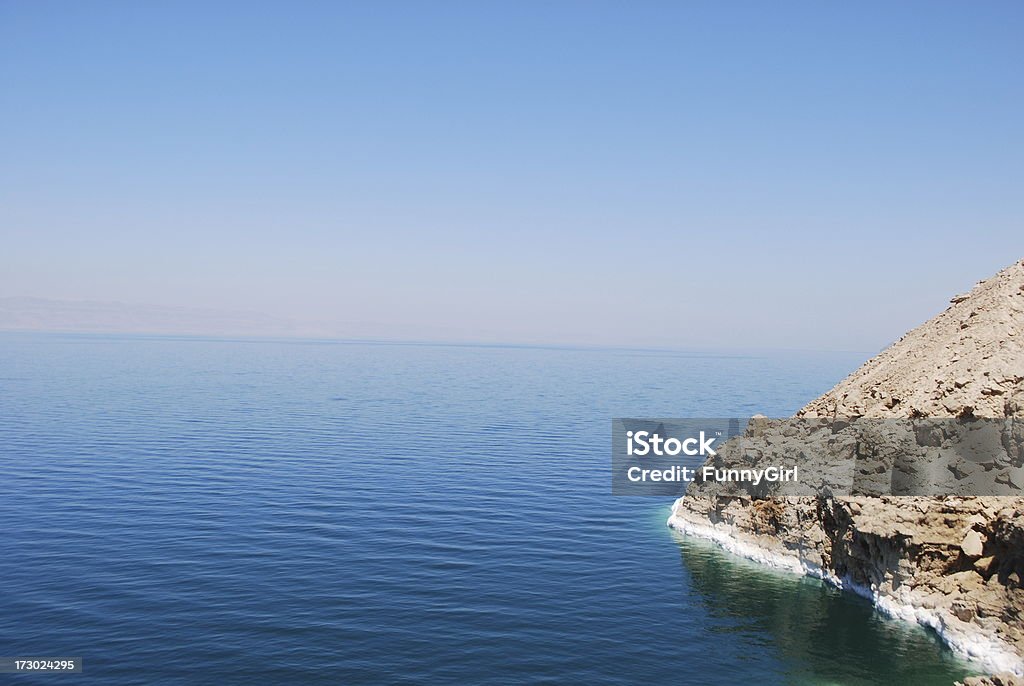 Dem Toten Meer - Lizenzfrei Auf dem Wasser treiben Stock-Foto