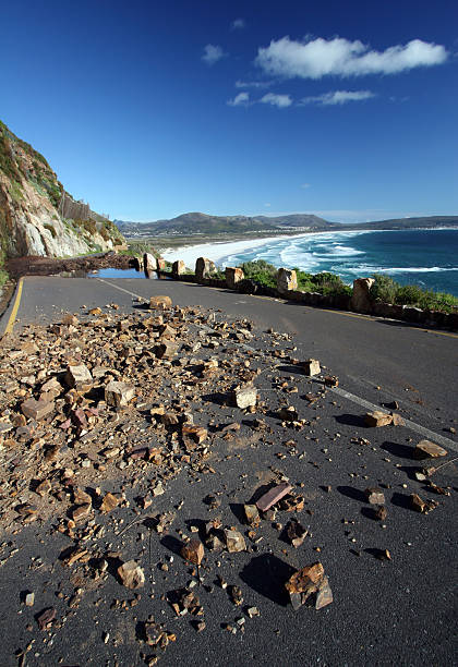 istock Chapmans Peak Drive rockfalls 173026447