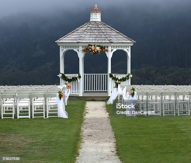 Colina Casamento Belveder - Fotografias de stock e mais imagens de Belveder - Belveder, Branco, Ao Ar Livre