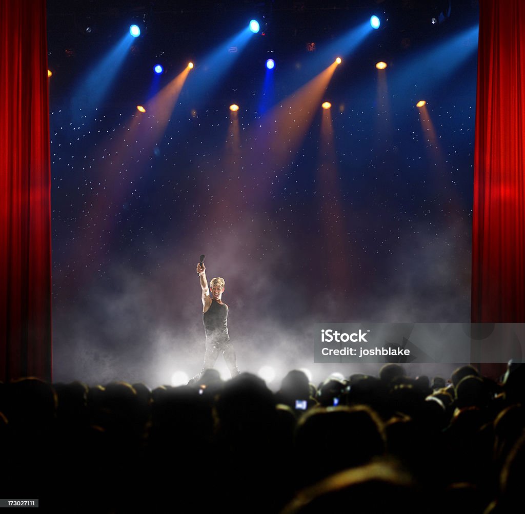 Ouça a multidão - Foto de stock de Microfone royalty-free