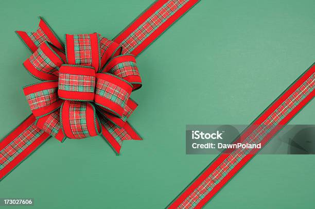 Natal Presente Xxl - Fotografias de stock e mais imagens de Natal - Natal, Cor verde, Laço - Nó