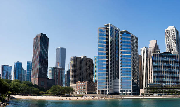 istock Chicago Beach and Apartments 173027675
