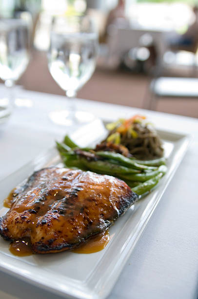 istock Elegant Dining Salmon and Wine 173029159
