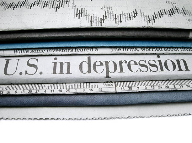 eua em depressão - newspaper headline newspaper wall street finance - fotografias e filmes do acervo