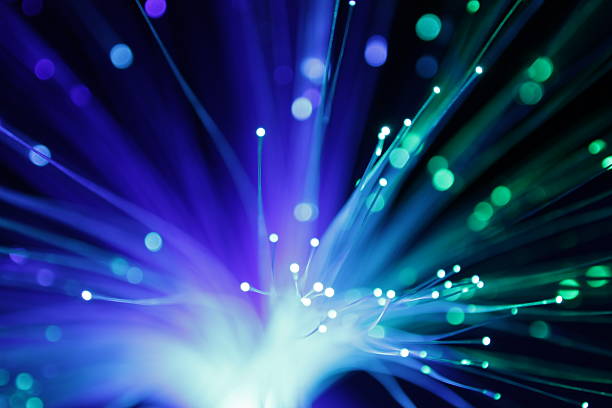 fiber optics-xlarg - fiber optic technology abstract green 뉴스 사진 이미지