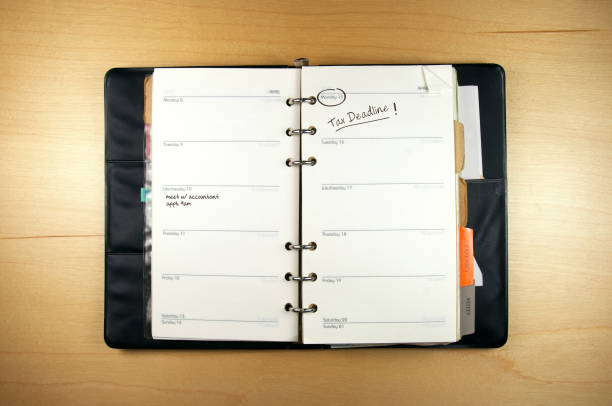 A calendar to remind you it is time to file your taxes!  Related files:
