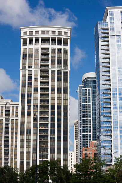 istock Highrise apartments in Chicago 173033215