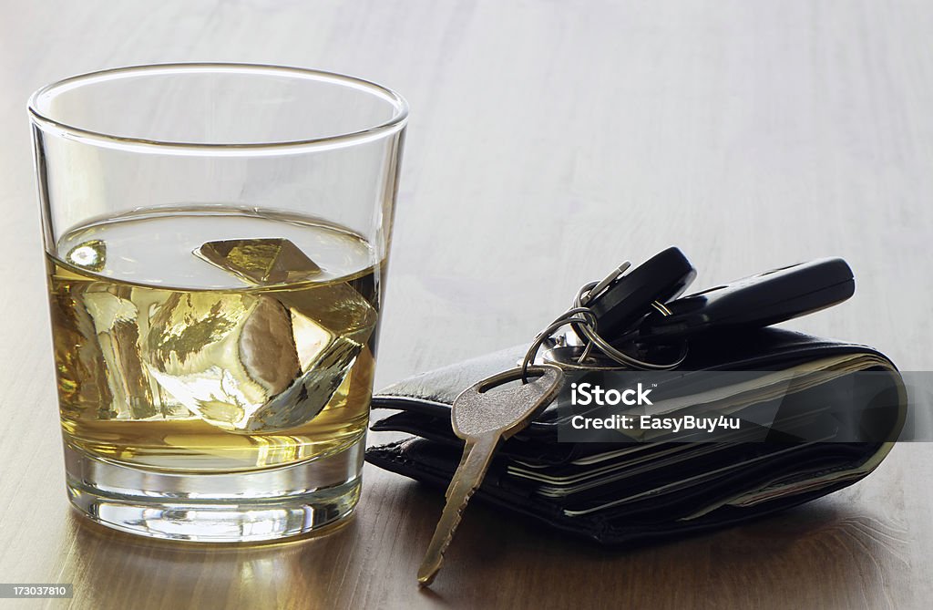 Bebendo e Dirigindo - Foto de stock de Beber e Dirigir royalty-free