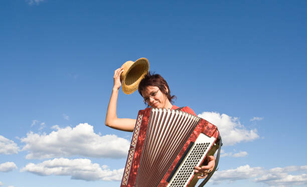 istock Accordion girl 173040302
