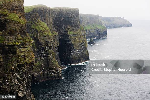 Cliffs Of Moher Stockfoto und mehr Bilder von Atlantik - Atlantik, Cliffs of Moher, Europa - Kontinent