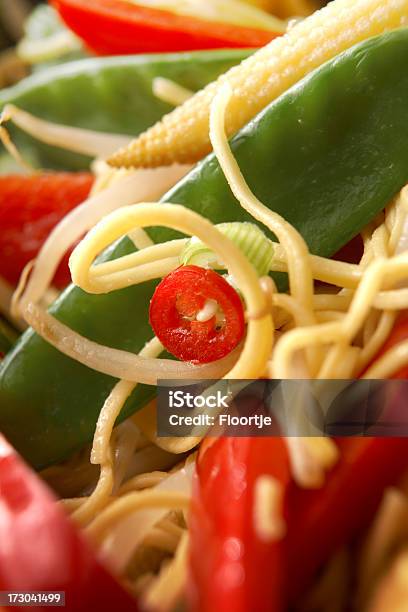 Asiático Imagens Macarrão - Fotografias de stock e mais imagens de Comida - Comida, Frigideira Chinesa, Comida Pronta