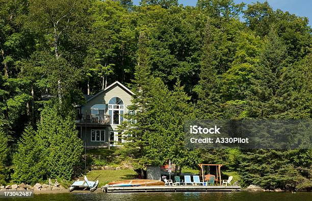 Luxushome Stockfoto und mehr Bilder von See - See, Wohnhaus, Luxus