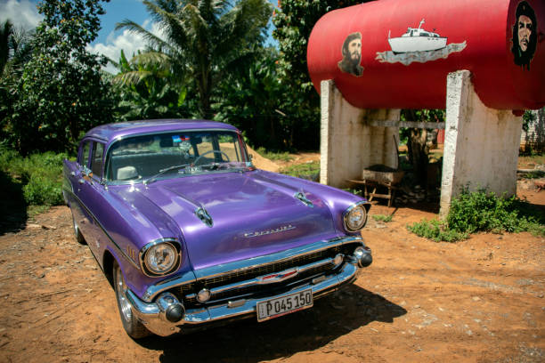 1956 purple chevy bel air - collectors car front view chevrolet bel air horizontal imagens e fotografias de stock