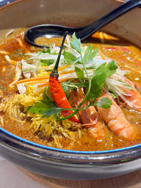 istock Bowl of noodles 1730540096