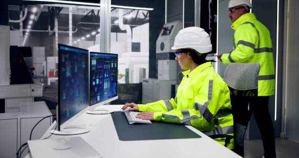 Scada Control Room Operator 1.700+ Scada Stockfoto's, afbeeldingen en royalty-free beelden - iStock