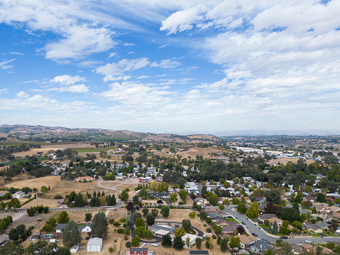 A high angle view of houses and hills near Paso Robles