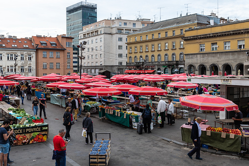 Zagreb, Croatia 10-10-2023 Dolac market is Zagreb’s main open-air farmers’ market it is the biggest and the most famous one and it is open every day and you will find fresh and local products with its typical red umbrella