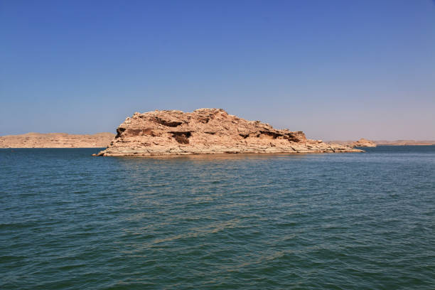 jezioro nasera na nilu w pobliżu abu simbel, egipt - lake nasser zdjęcia i obrazy z banku zdjęć
