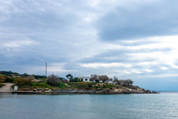 сирос – греческий остров для летнего отдыха - 11242 стоковые фото и изображения