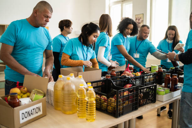 istock Volunteers giving aid to distressed populations 1731259701