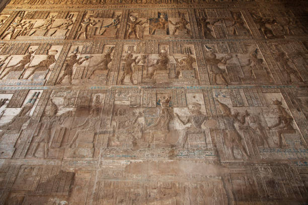 ancient temple hathor in dendera, egypt - ptolemy imagens e fotografias de stock