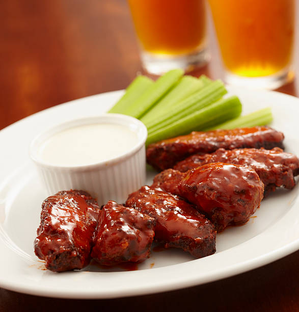 istock Buffalo Chicken Wings and Beer 173153755