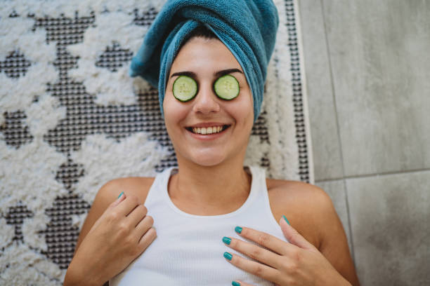 istock Beauty and the cucumber 1731627237