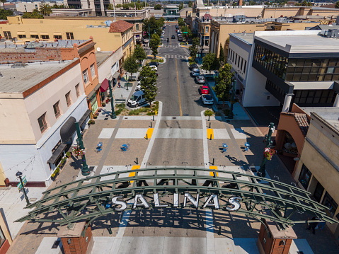 Salinas , CA downtown