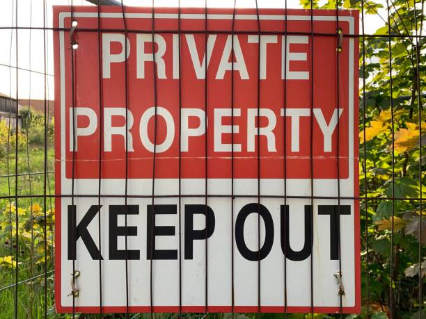 istock Red and white sign 