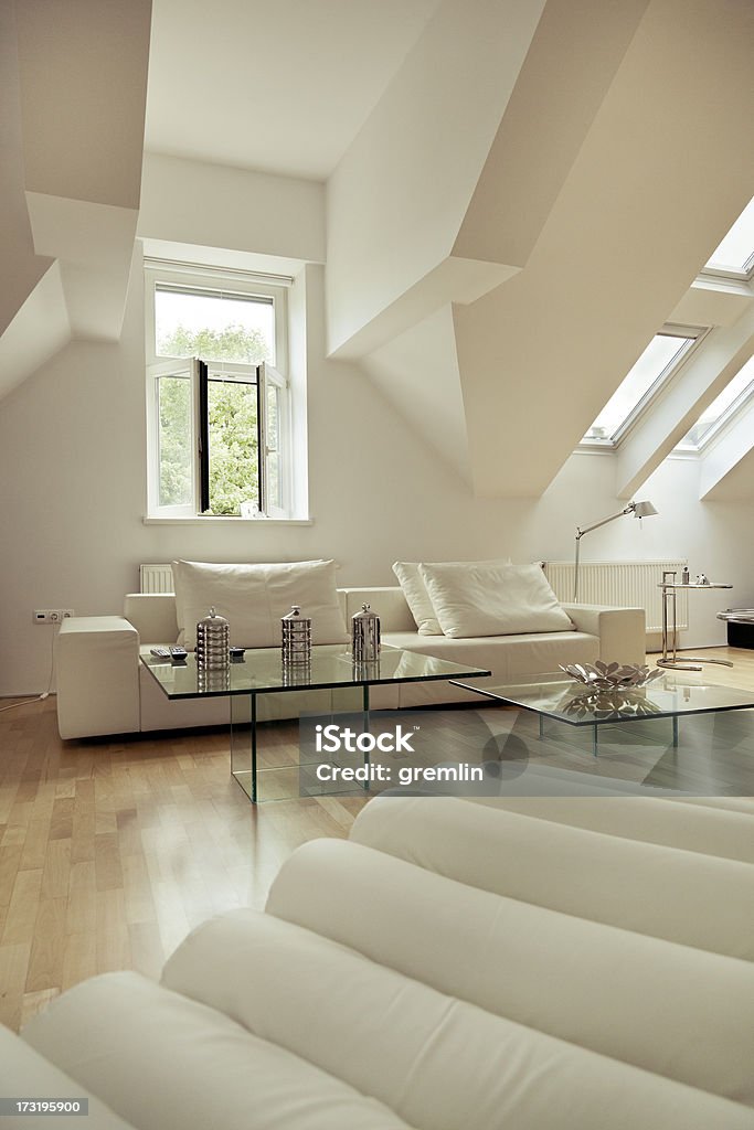 Moderno Apartamento Tipo loft - Foto de stock de Bege royalty-free