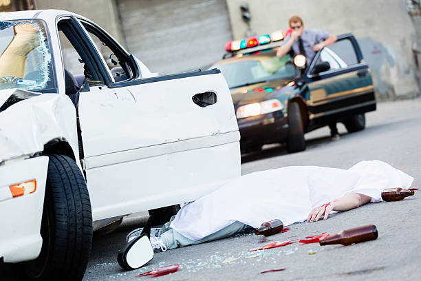 accidente de coche - drunk driving accident teenager fotografías e imágenes de stock