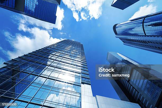 Corporate Edificio Foto de stock y más banco de imágenes de Rascacielos - Rascacielos, Hong Kong, Abstracto