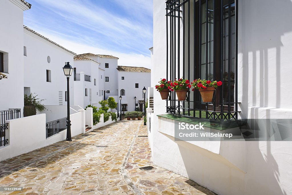 Typowe street Andaluzja, Pueblos blancos, Marbella. - Zbiór zdjęć royalty-free (Marbella)