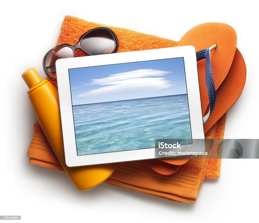 Tablet com acessórios de praia - Foto de stock de Viagem royalty-free