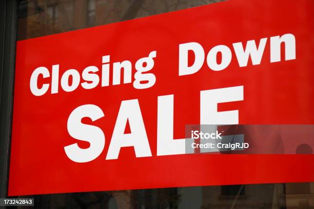 Closing Down Sale Stock Photo - Download Image Now - Bankruptcy, Business, Closing