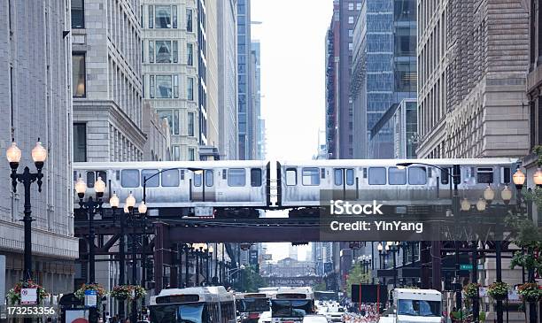The Loop And El Train In Chicago Downtown Stock Photo - Download Image Now - Chicago - Illinois, Chicago Loop, Bus