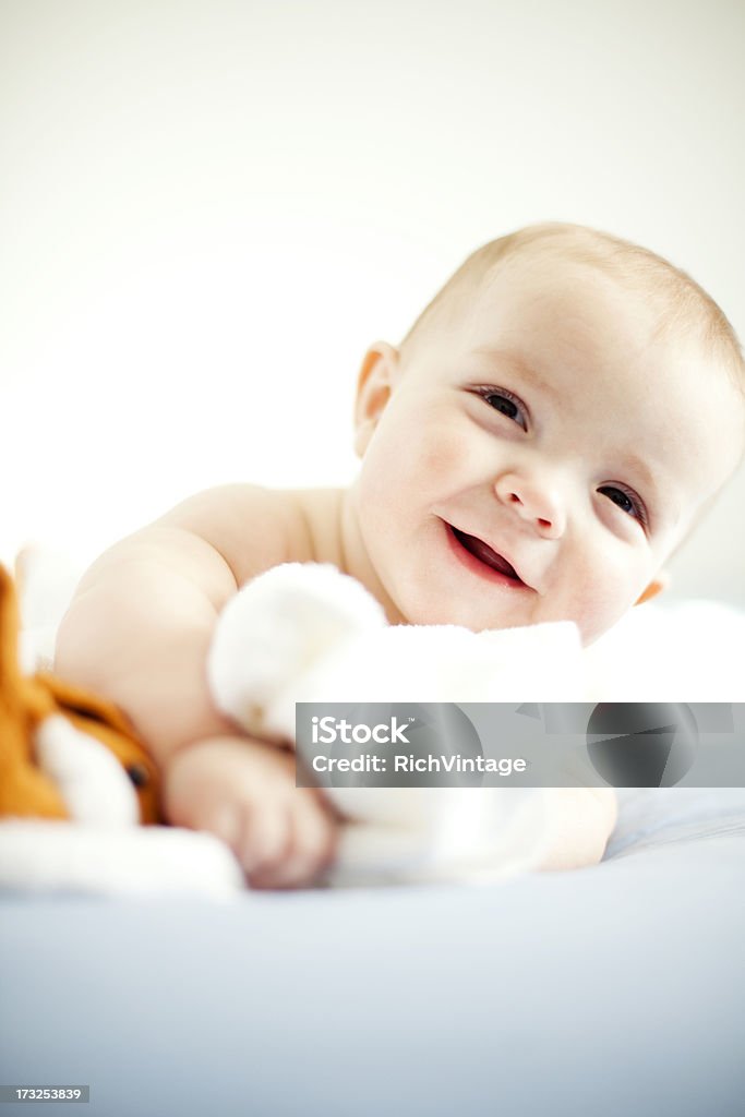 Feliz menino - Foto de stock de 6-11 meses royalty-free