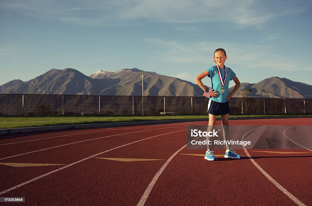 Campeón de pista - Foto de stock de Niño libre de derechos