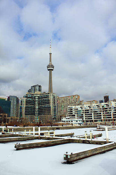 istock Toronto marina in winter 173267025