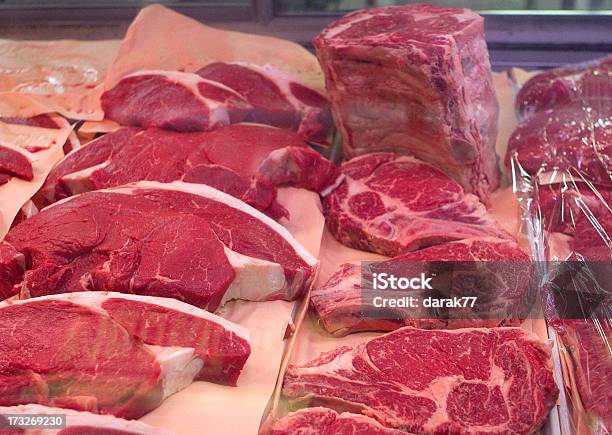 Kawałki Mięsa - zdjęcia stockowe i więcej obrazów Bez ludzi - Bez ludzi, Chłodny, Czerwone mięso