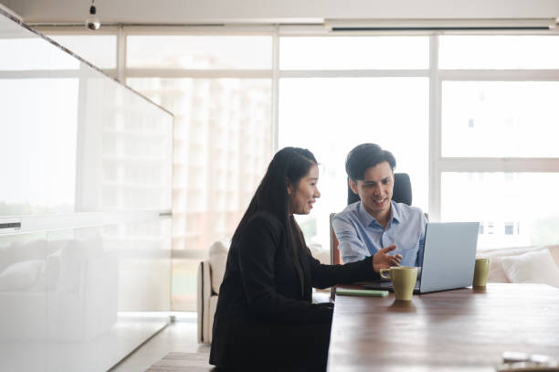 istock Connecting with a colleague over some interesting conversation-Client and Advisor Business Partnership 1732872098
