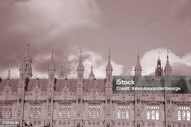 Casas Del Parlamento En Londres Westminster Foto de stock y más banco de imágenes de Arquitectura - Arquitectura, Arquitectura exterior, Blanco y negro