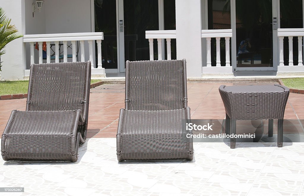 Des chaises longues - Photo de Ameublement libre de droits