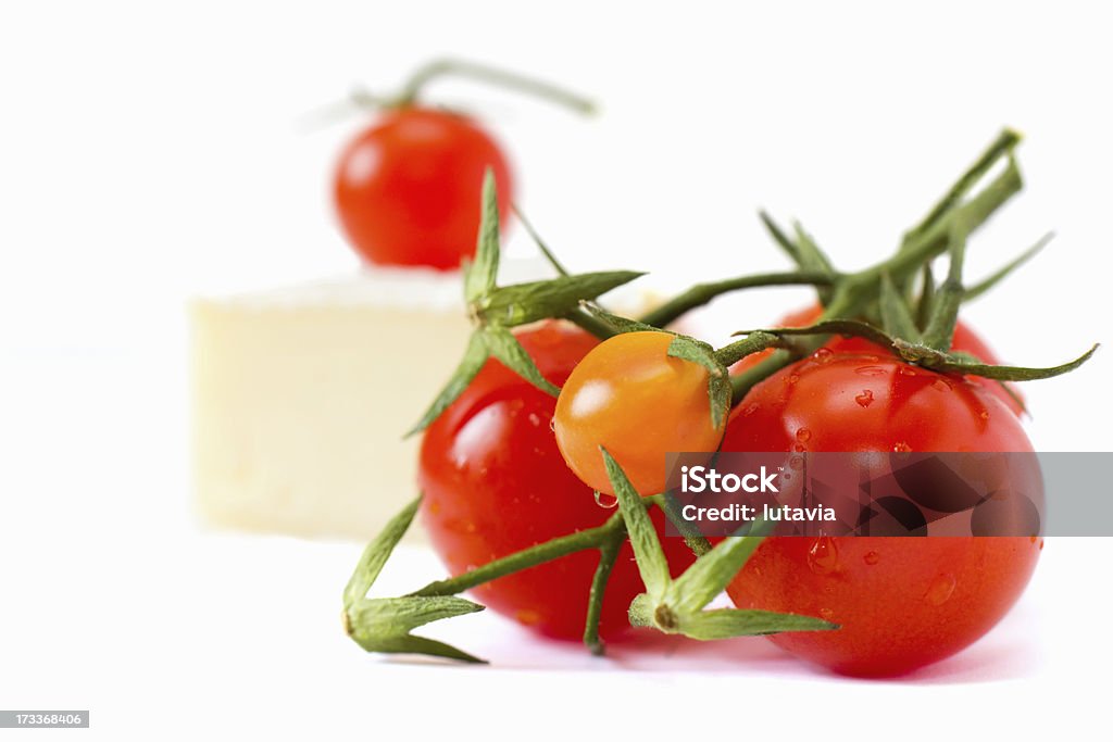 Tomate com queijo brie francesa - Foto de stock de Amarelo royalty-free