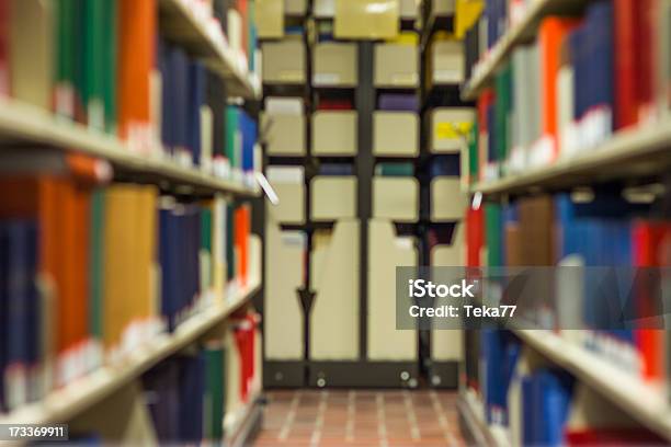 Libary Desenfoque De Fondo Foto de stock y más banco de imágenes de Anticuado - Anticuado, Aprender, Archivos